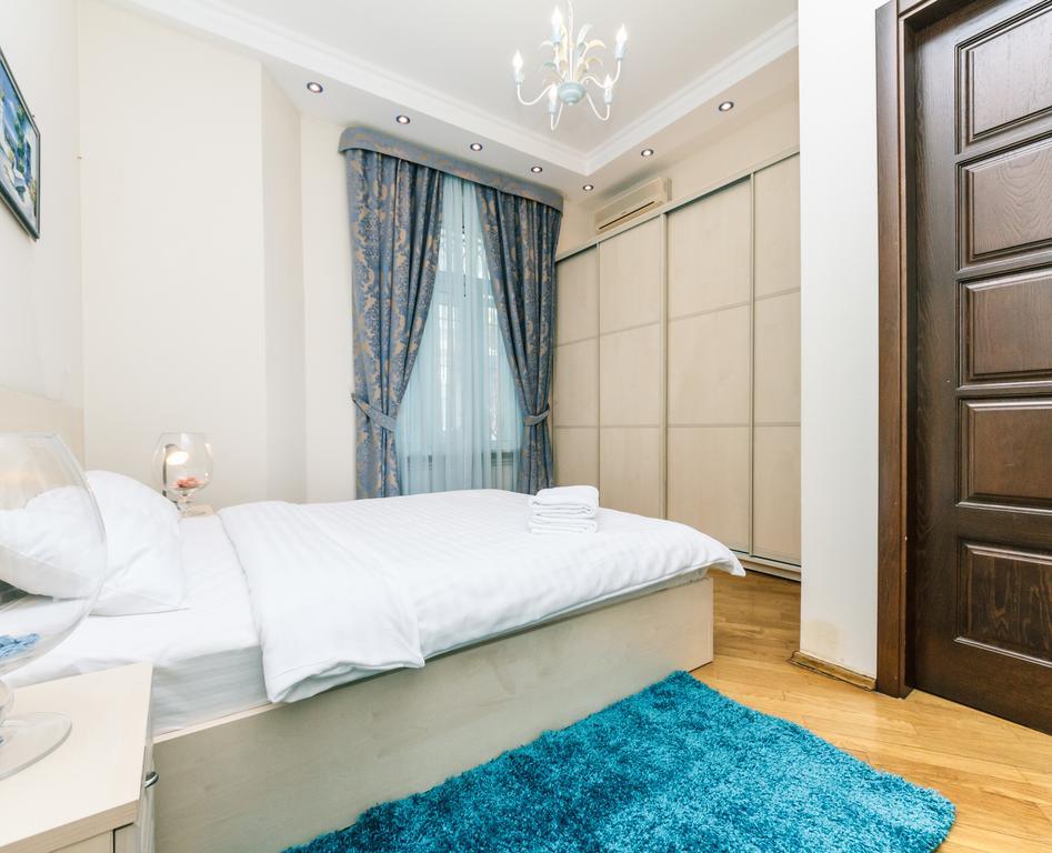 Apartament On Independence Square 키예프 외부 사진